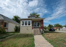 1225 Manitau Ave Louisville Ky 40215 3 Bedroom 1 Bath